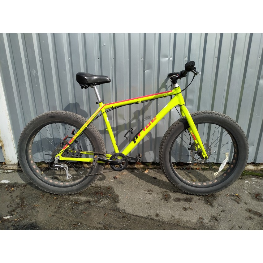 Велосипед 26'' Pride TROPHY 1.0 рама - XL желтый неон/красный лак 2017 б/у